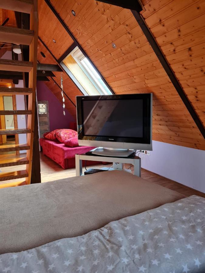 Ferienwohnung Fitness Entspannung Sauna Im Westerwald Derschen ภายนอก รูปภาพ